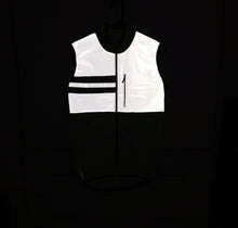 Cargar imagen en el visor de la galería, TRIBAN® CHALECO ROAD-520 Cortaviento Visibilidad 360° Ciclismo Moto | S-L