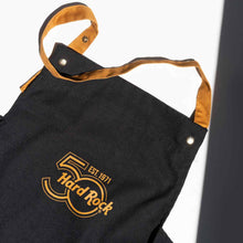 Cargar imagen en el visor de la galería, Hard Rock Cafe® Original Mandil Parrillero BBQ Chef Colección