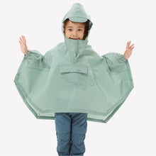 Cargar imagen en el visor de la galería, Quechua® Chubasquero Poncho Impermeable Montaña Trekking Niños | 2-4 años