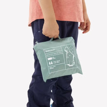 Cargar imagen en el visor de la galería, Quechua® Chubasquero Poncho Impermeable Montaña Trekking Niños | 2-4 años