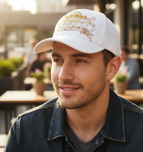 Cargar imagen en el visor de la galería, ⚡SUPER PRECIO OTOÑO 2026 🌞 Hard Rock Cafe® Original Gorra Modelo Gold Skyline Deluxe