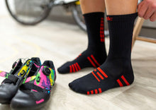 Cargar imagen en el visor de la galería, Santic® Medias Unisex de Ciclismo Calcetines | Talla Única