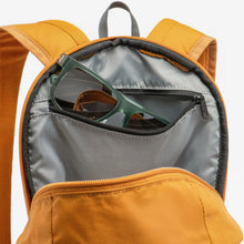Cargar imagen en el visor de la galería, Quechua® Mochila 10 litros NH100 REFORZADA ECODISEÑO