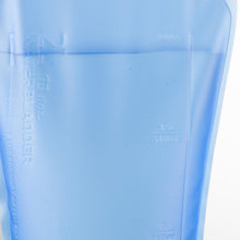 Cargar imagen en el visor de la galería, Rockrider® Bolsa de Agua Importada 2L para mochila Hidratación