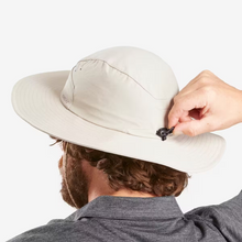 Cargar imagen en el visor de la galería, FORCLAZ® SOMBRERO TREK500 DE MONTAÑA Y SENDERISMO ANTI-UV