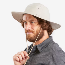 Cargar imagen en el visor de la galería, FORCLAZ® SOMBRERO TREK500 DE MONTAÑA Y SENDERISMO ANTI-UV
