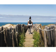 Cargar imagen en el visor de la galería, Quechua® Mochila 10 litros NH100 REFORZADA ECODISEÑO