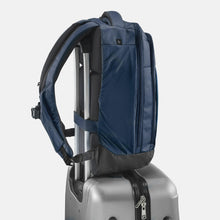 Cargar imagen en el visor de la galería, Quechua® Mochila 16L NH ESCAPE 500 PC 13" Montaña Viajes