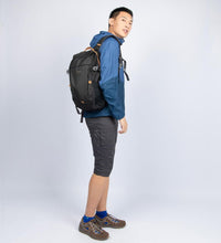 Cargar imagen en el visor de la galería, Quechua® Mochila 20 LITROS NH100 Montaña Trekking Viajes