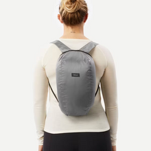 Cargar imagen en el visor de la galería, Forclaz® Mochila PLEGABLE Compacta 10 litros Trekking Viaje | 8 colores