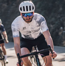 Cargar imagen en el visor de la galería, SANTIC® CONJUNTO PREMIUM DE CICLISMO JERSEY + BIB SHORTS | S-M