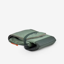 Cargar imagen en el visor de la galería, Quechua® Bolso Nevera 10 litros Isotérmica Camping Senderismo