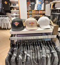 Cargar imagen en el visor de la galería, Hard Rock Cafe® Original Gorra Modelo Clásico BERLIN