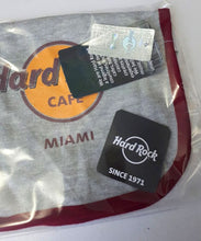 Cargar imagen en el visor de la galería, Hard Rock Cafe® Original Babero Logo Clásico Regalo Bebés Niños