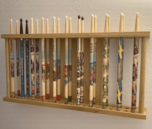 Cargar imagen en el visor de la galería, Hard Rock Cafe® Original Baquetas de Colección MUNICH