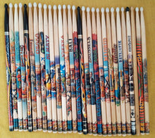 Cargar imagen en el visor de la galería, Hard Rock Cafe® Original Baquetas de Colección AMSTERDAM