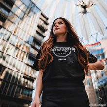 Cargar imagen en el visor de la galería, Hard Rock Cafe® Original Polo Camiseta Disco Vinil | XS-S