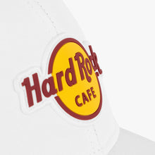 Cargar imagen en el visor de la galería, Hard Rock Cafe® Original Gorra Modelo LOGO PERFORMANCE BLANCO
