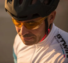 Cargar imagen en el visor de la galería, Rockrider® Gafas Lentes Amarillos CATEGORÍA 1 para días nublados Ciclismo Anti UV
