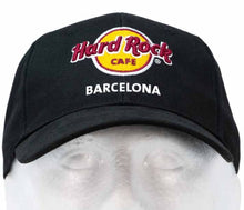 Cargar imagen en el visor de la galería, Hard Rock Cafe® Original Gorra Gorro Modelo Clásico Barcelona España
