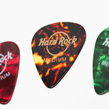 Cargar imagen en el visor de la galería, Hard Rock Cafe® Set de 12 Púas / Picks / Uñas De Guitarra Souvenir
