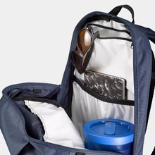 Cargar imagen en el visor de la galería, Quechua® Mochila 20 LITROS NH100 Montaña Trekking Viajes
