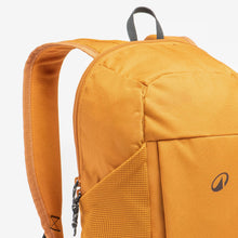 Cargar imagen en el visor de la galería, Quechua® Mochila 10 litros NH100 REFORZADA ECODISEÑO
