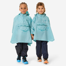 Cargar imagen en el visor de la galería, Quechua® Chubasquero Poncho Impermeable Montaña Trekking Niños | 2-4 / 4-6 años

