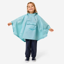 Cargar imagen en el visor de la galería, Quechua® Chubasquero Poncho Impermeable Montaña Trekking Niños | 2-4 / 4-6 años

