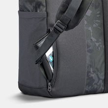 Cargar imagen en el visor de la galería, Quechua® Mochila 16L NH150 SQUARE Montaña Viajes
