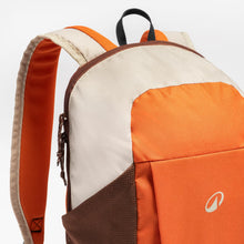 Cargar imagen en el visor de la galería, Quechua® Mochila 10 litros NH100 REFORZADA ECODISEÑO

