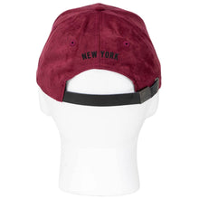 Cargar imagen en el visor de la galería, Hard Rock Cafe® Gorro Merlot Suede New York
