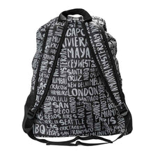 Cargar imagen en el visor de la galería, Hard Rock Cafe® Original Mochila Plegable Ligera 44x33
